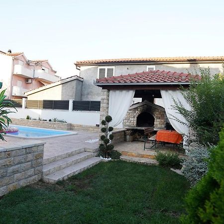 Villa Tago With Heated New Pool Kaštela Extérieur photo