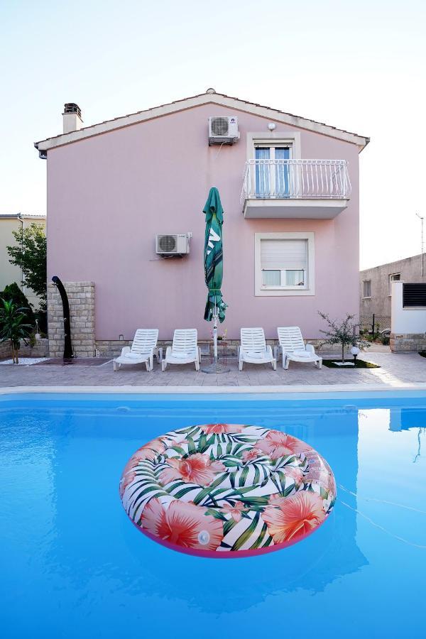 Villa Tago With Heated New Pool Kaštela Extérieur photo